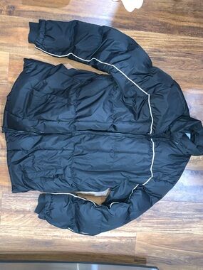 Men's Bleu Osprey Puffer Jacket with Contrast Piping Size Large Color Black